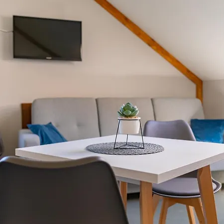 Pod Sowa Penzion Sokolec