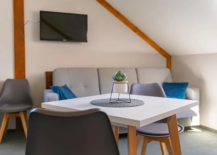 Pod Sowa 여관 소콜레츠