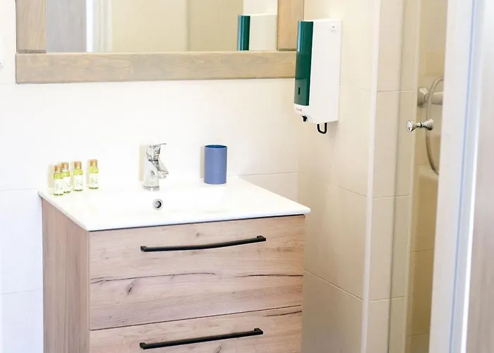 Han/Misafirhane Pod Sowa *